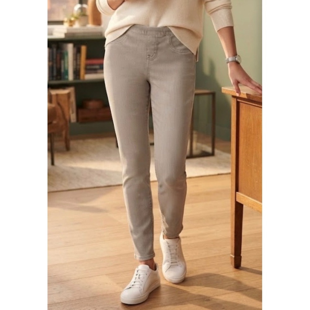 Spanx Jean-ish Leggings Grey High Rise Slimming Pull Denim Pants Womens Medium